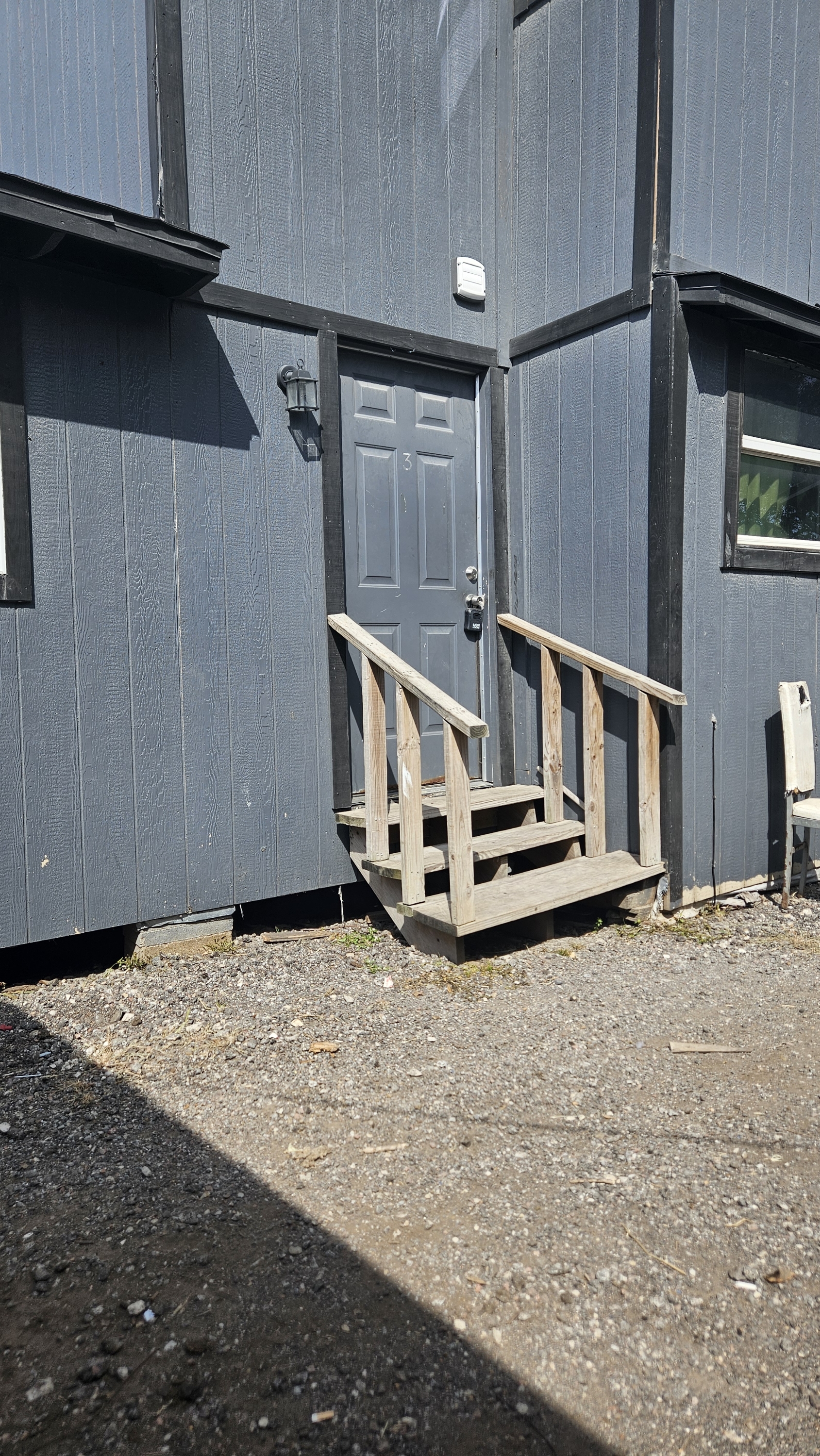 8730 Knute Street - 3