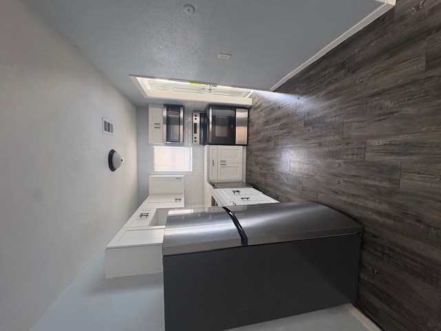 928 Postoffice St #1