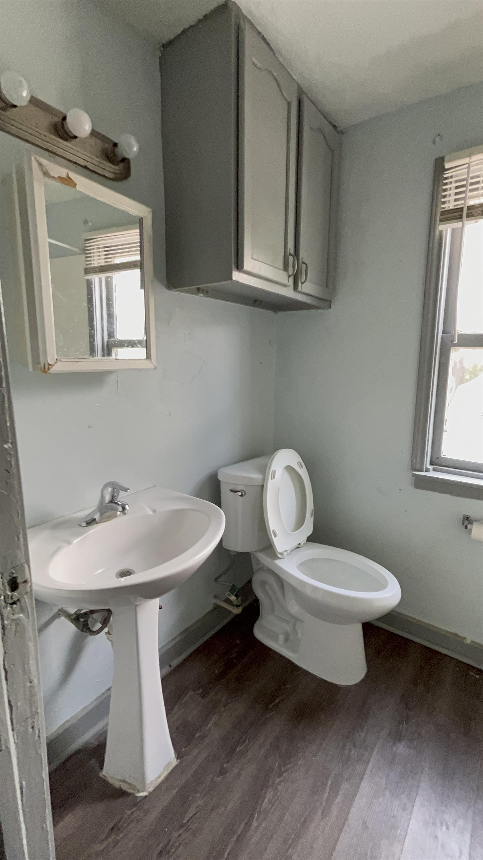 Property thumbnail image