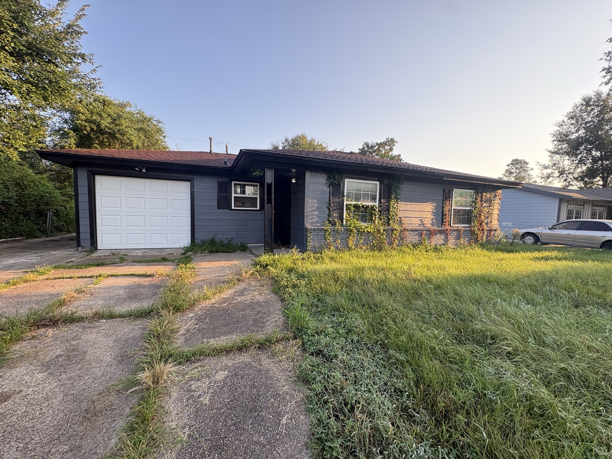 9315 Oak Knoll Lane