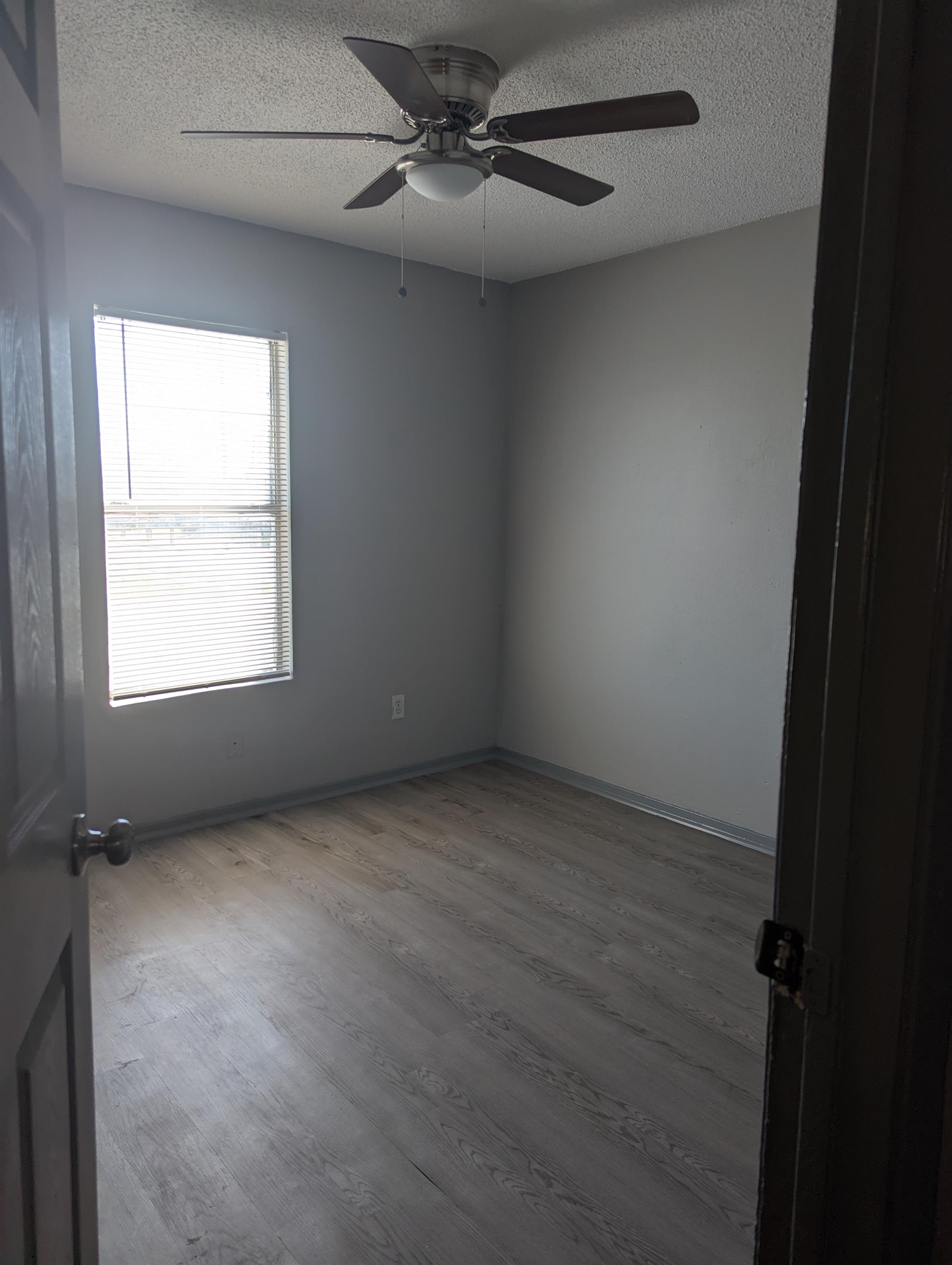 610 Ferry Road - 17